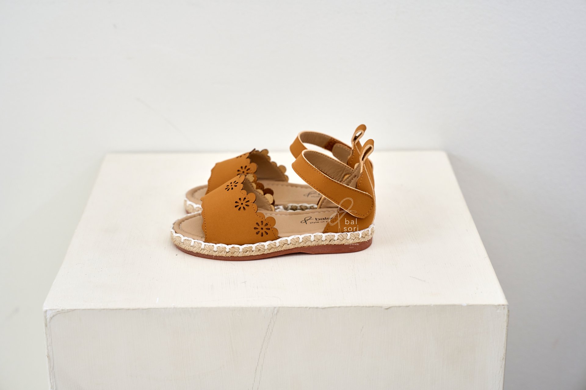 img_xl - 2025-05-14T231335.654.jpg